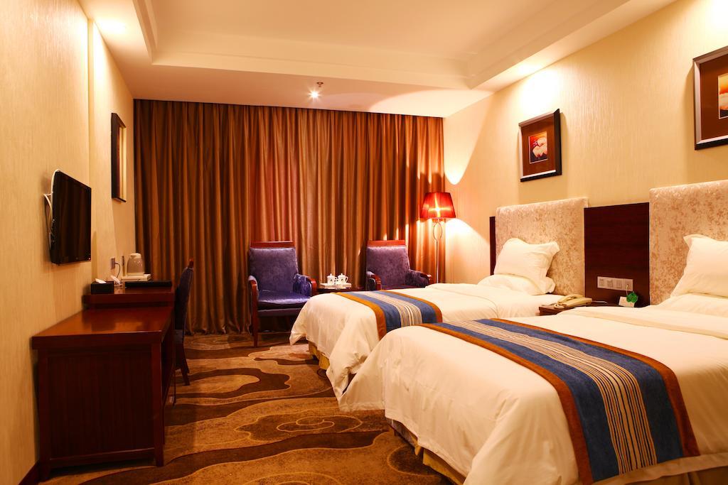 Mingcheng Times Hotel Chengdú Habitación foto